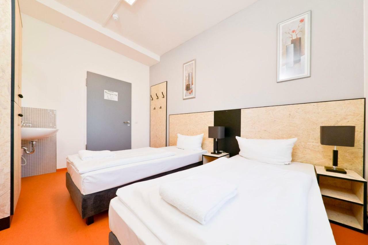 Lok Hostel Zossen Luaran gambar